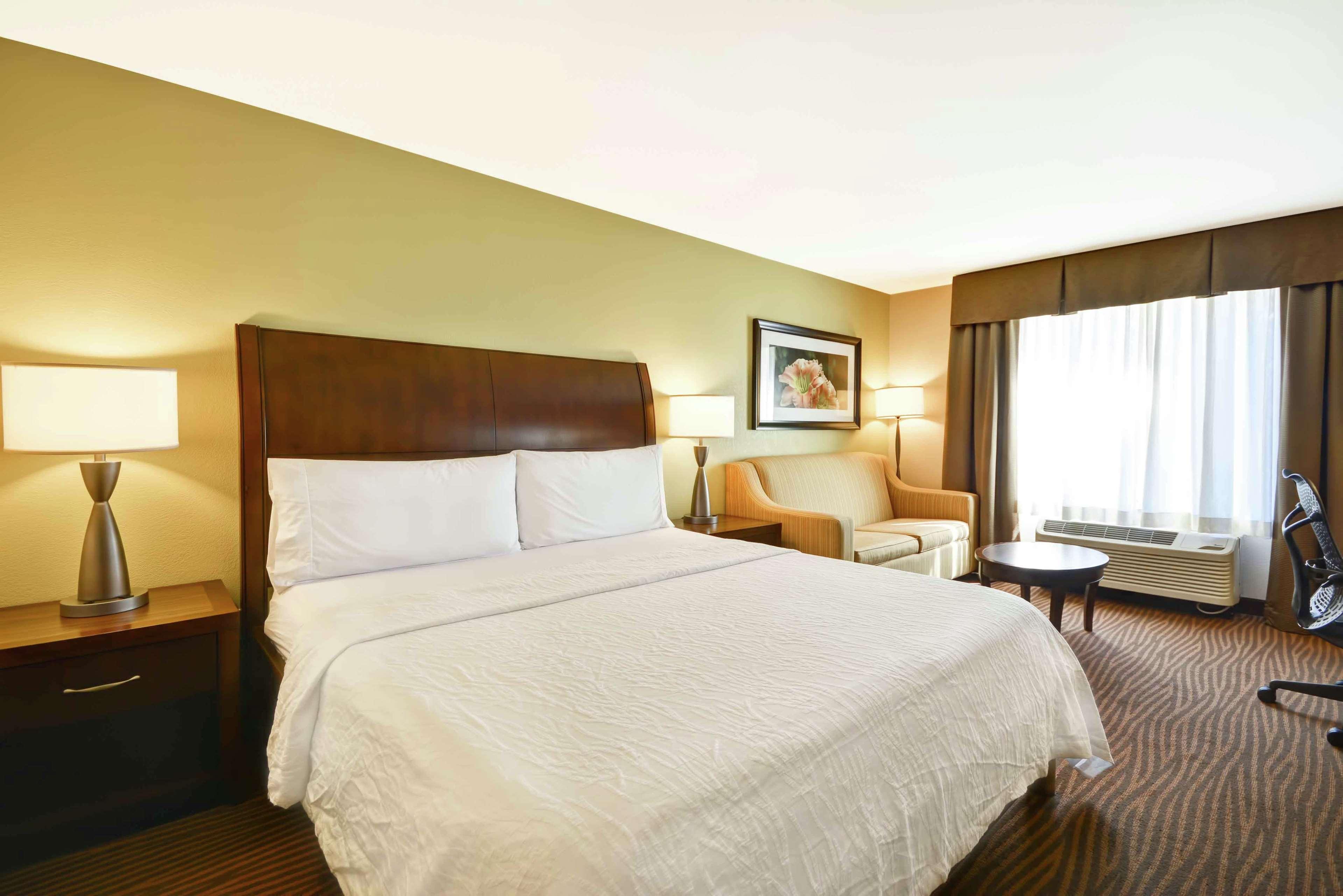 Hilton Garden Inn Fort Myers Exterior foto