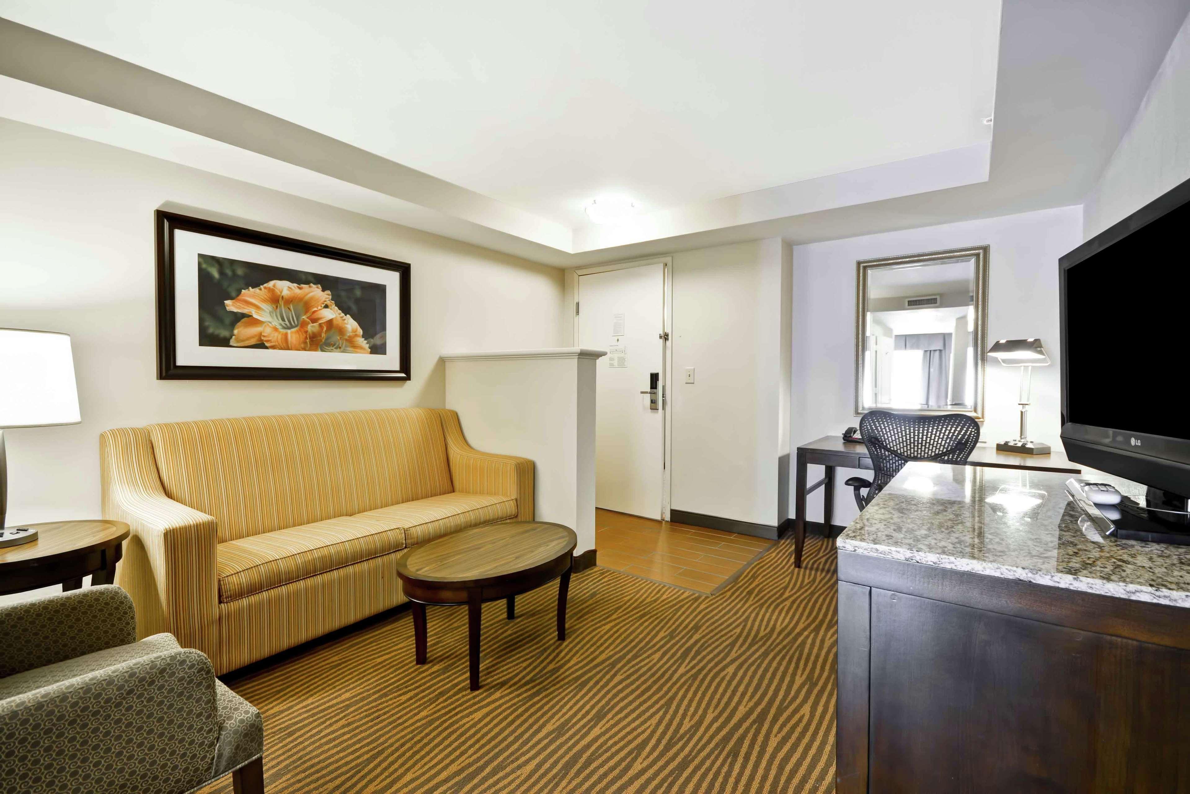Hilton Garden Inn Fort Myers Exterior foto