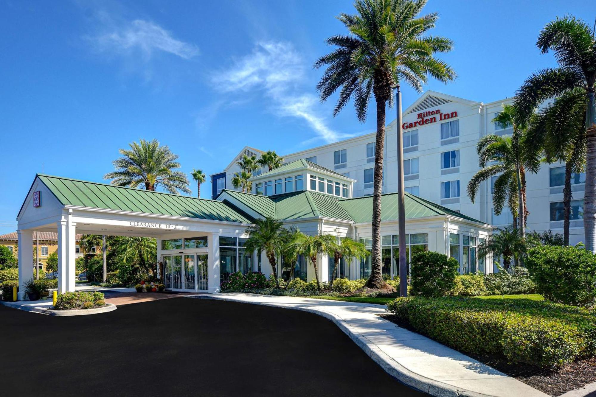 Hilton Garden Inn Fort Myers Exterior foto